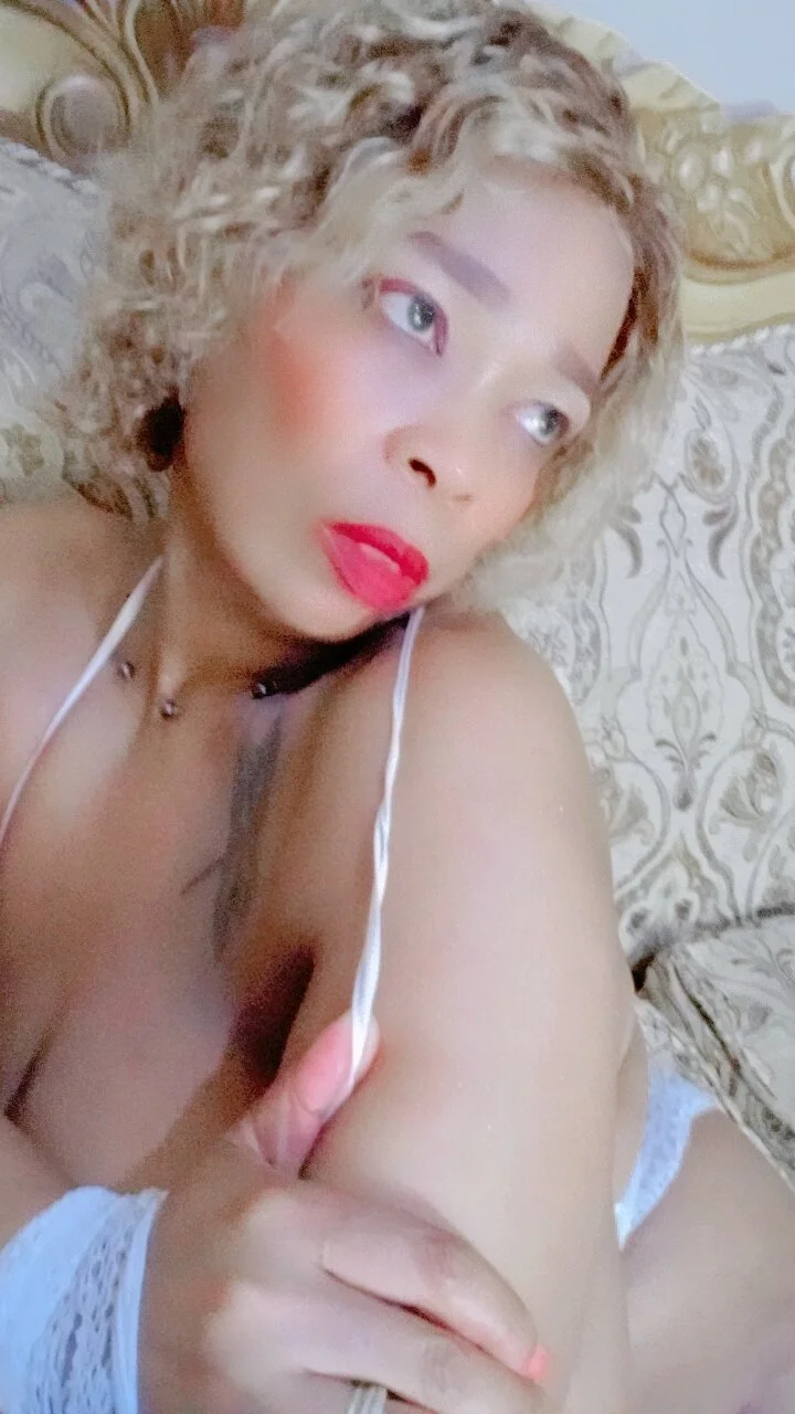 XXX Porn Photo of Nude Gucci_Bx 494