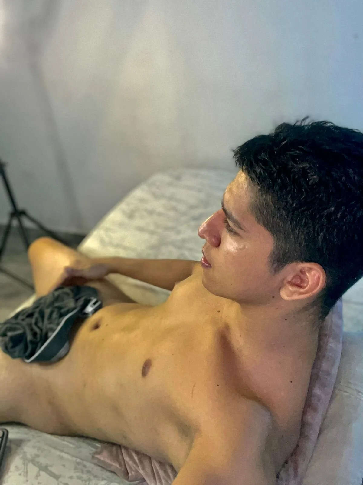 XXX Porn Photo of Nude james_lincoln 4