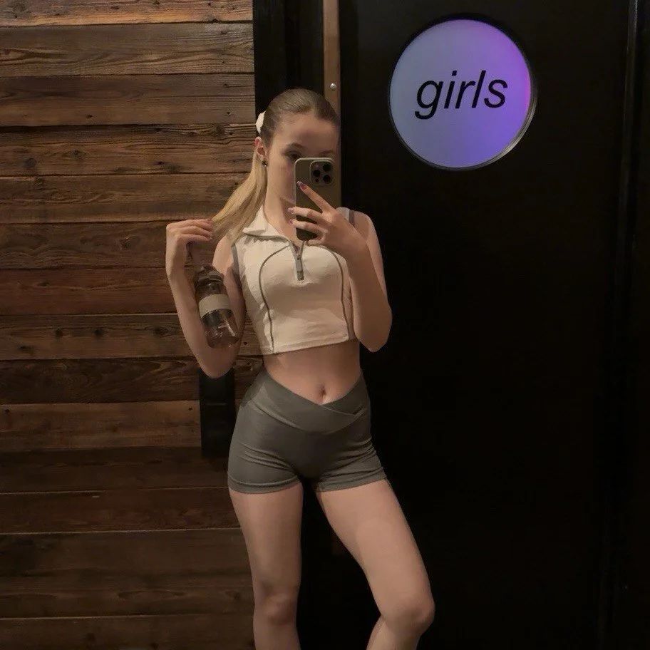 XXX Porn Photo of Nude DominikaElis 6