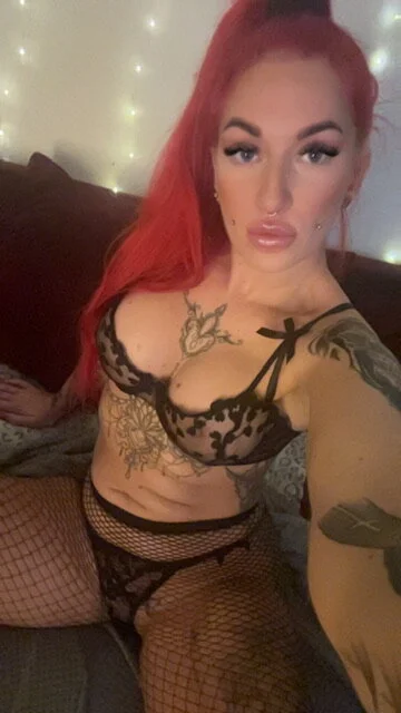 XXX Porn Photo of Nude MrsRedFoxy 3