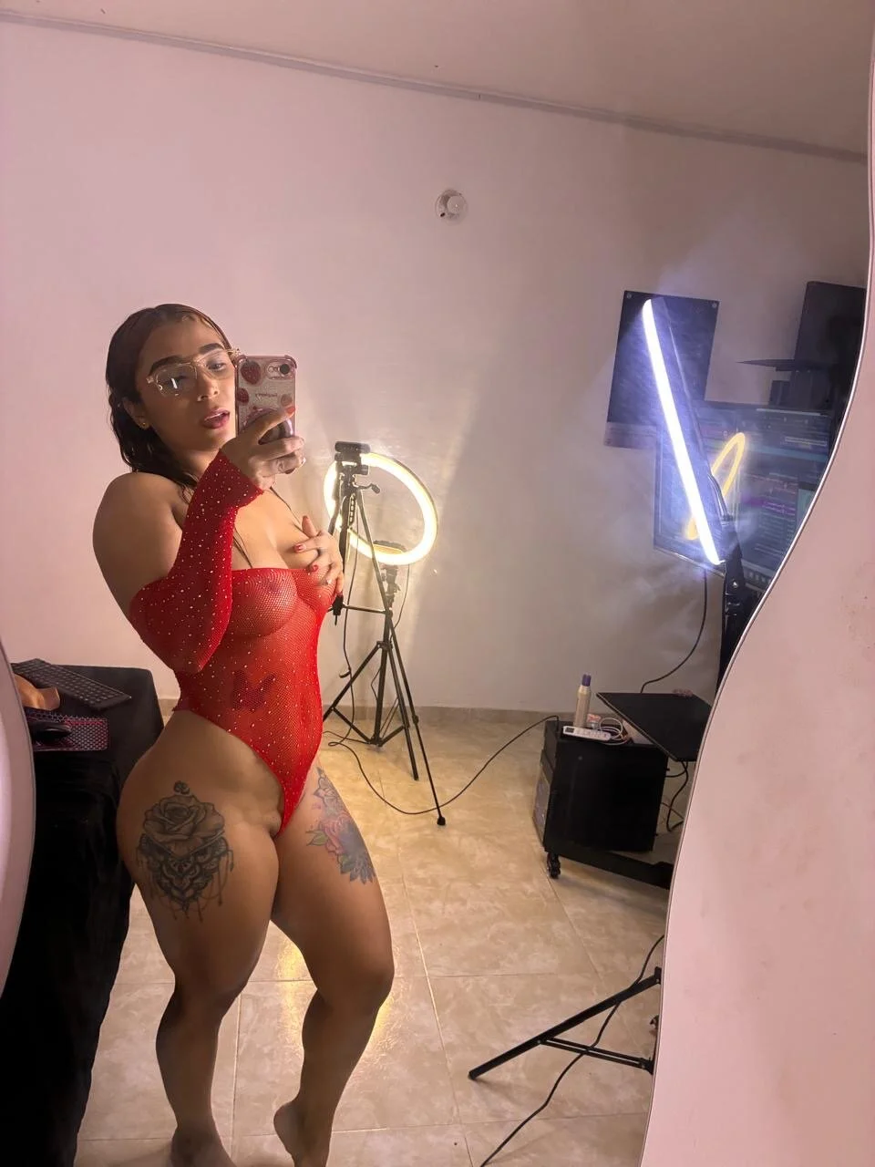 XXX Porn Photo of Nude vennuss19 43