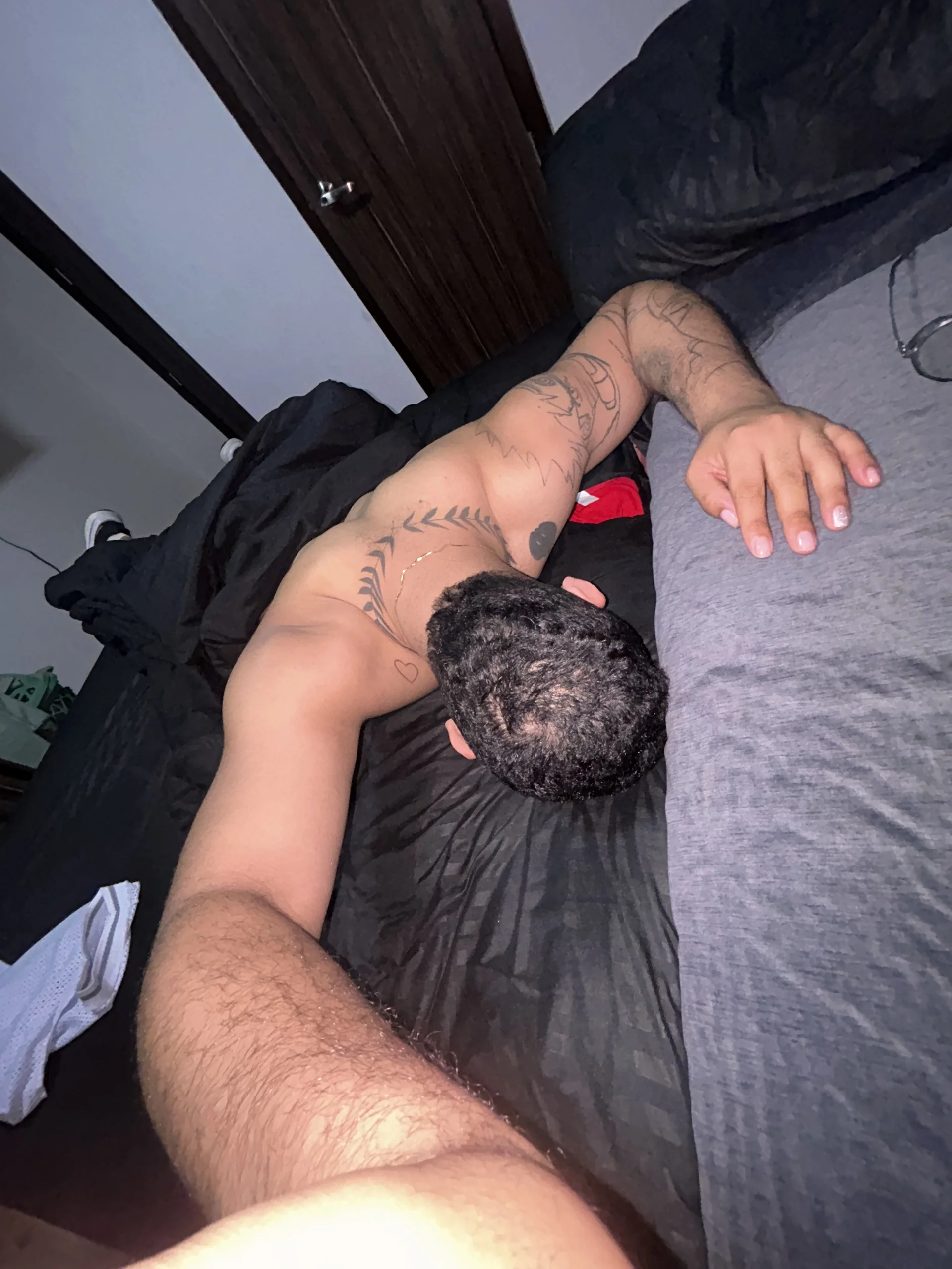 XXX Porn Photo of Nude Harrishairy 6