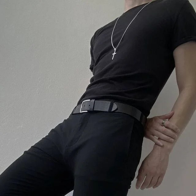 XXX Porn Photo of Nude Peach_boy1 3