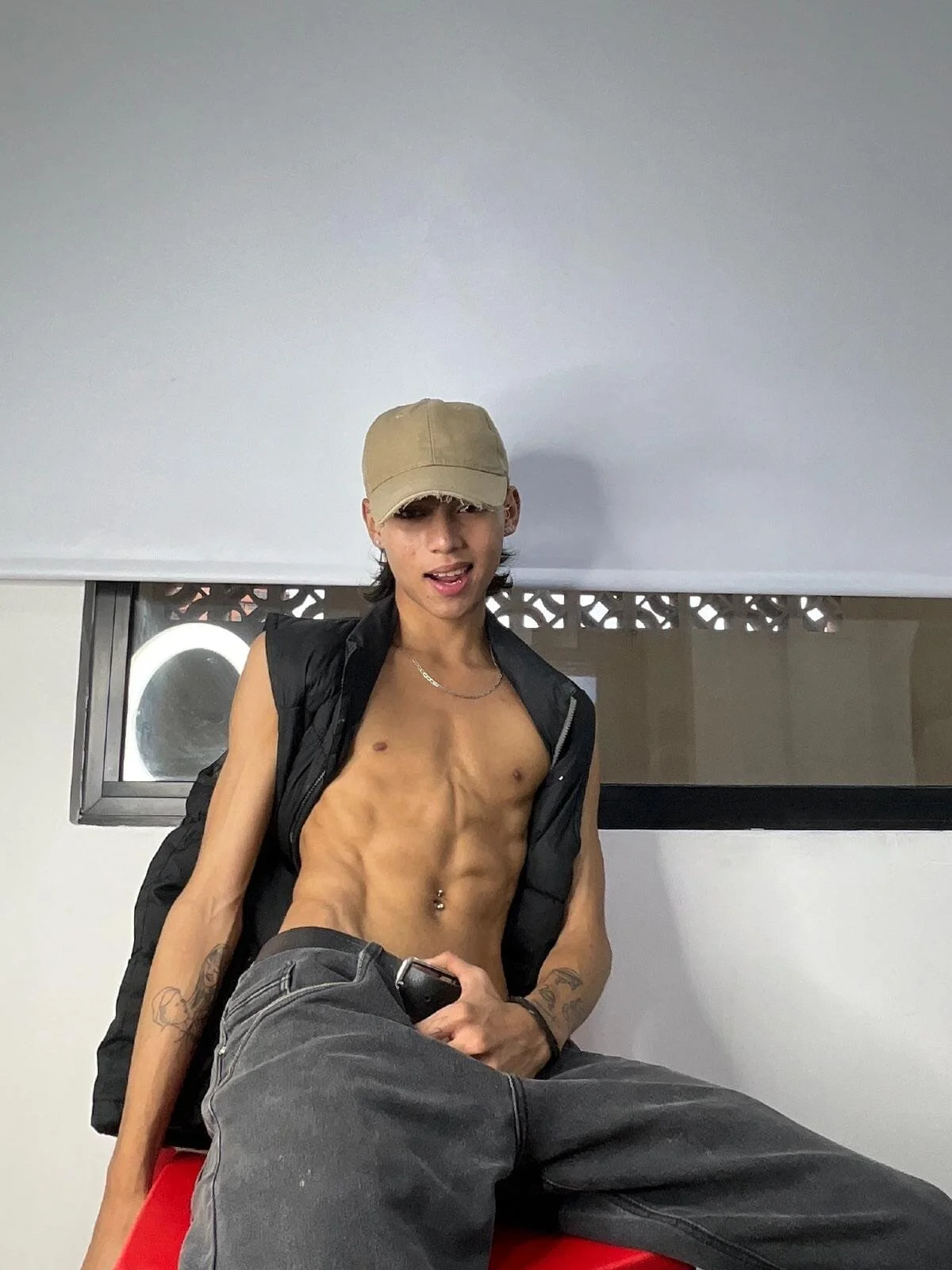 XXX Porn Photo of Nude tian_sex 24