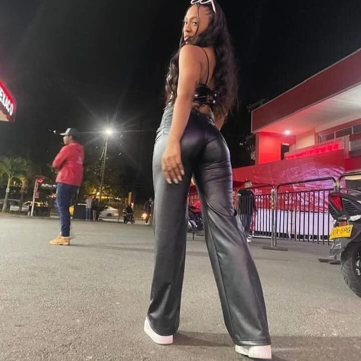 XXX Porn Photo of Nude Sweet_BrittanyEbony24 24