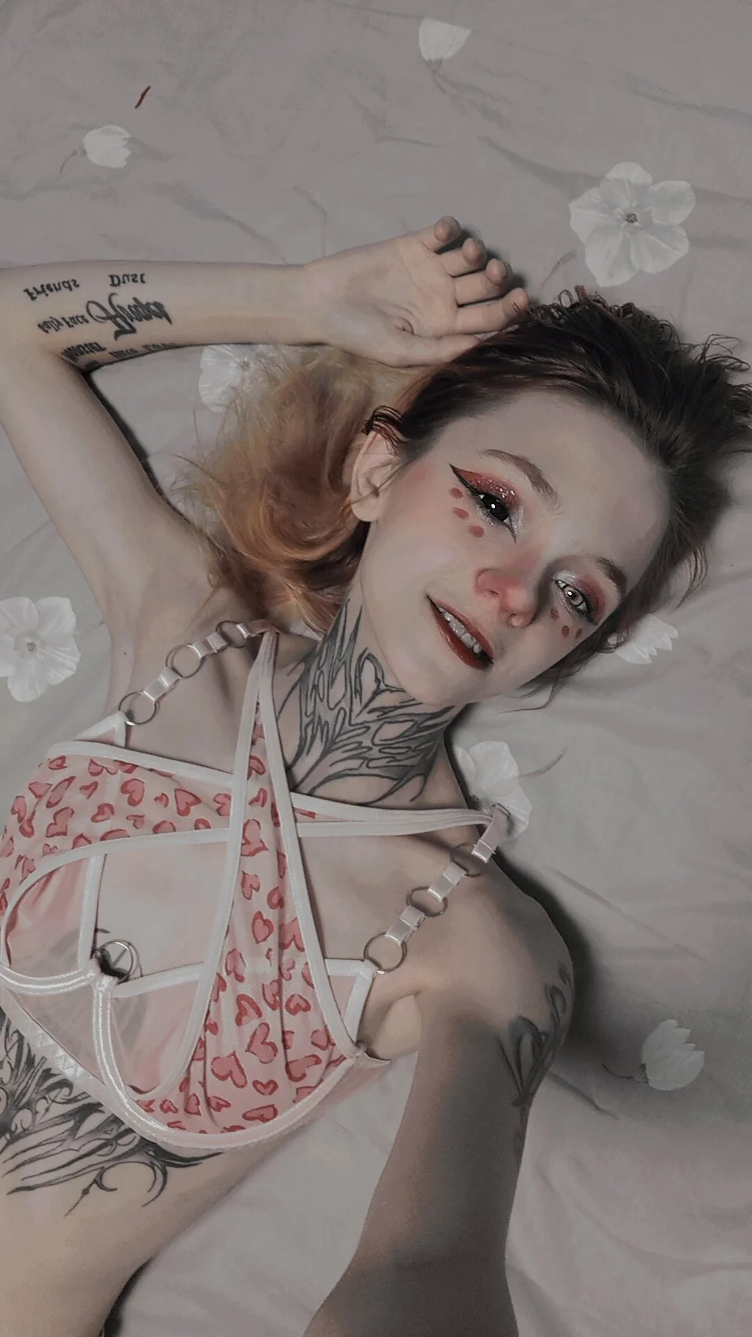XXX Porn Photo of Nude ShadowEllie 87