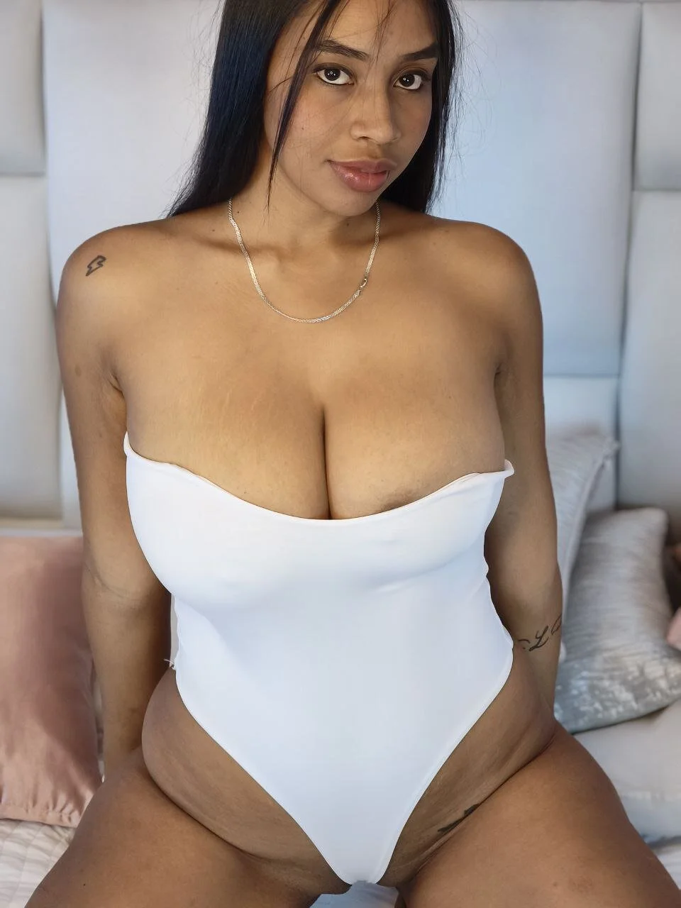 XXX Porn Photo of Nude Scarlett_Viibe 1