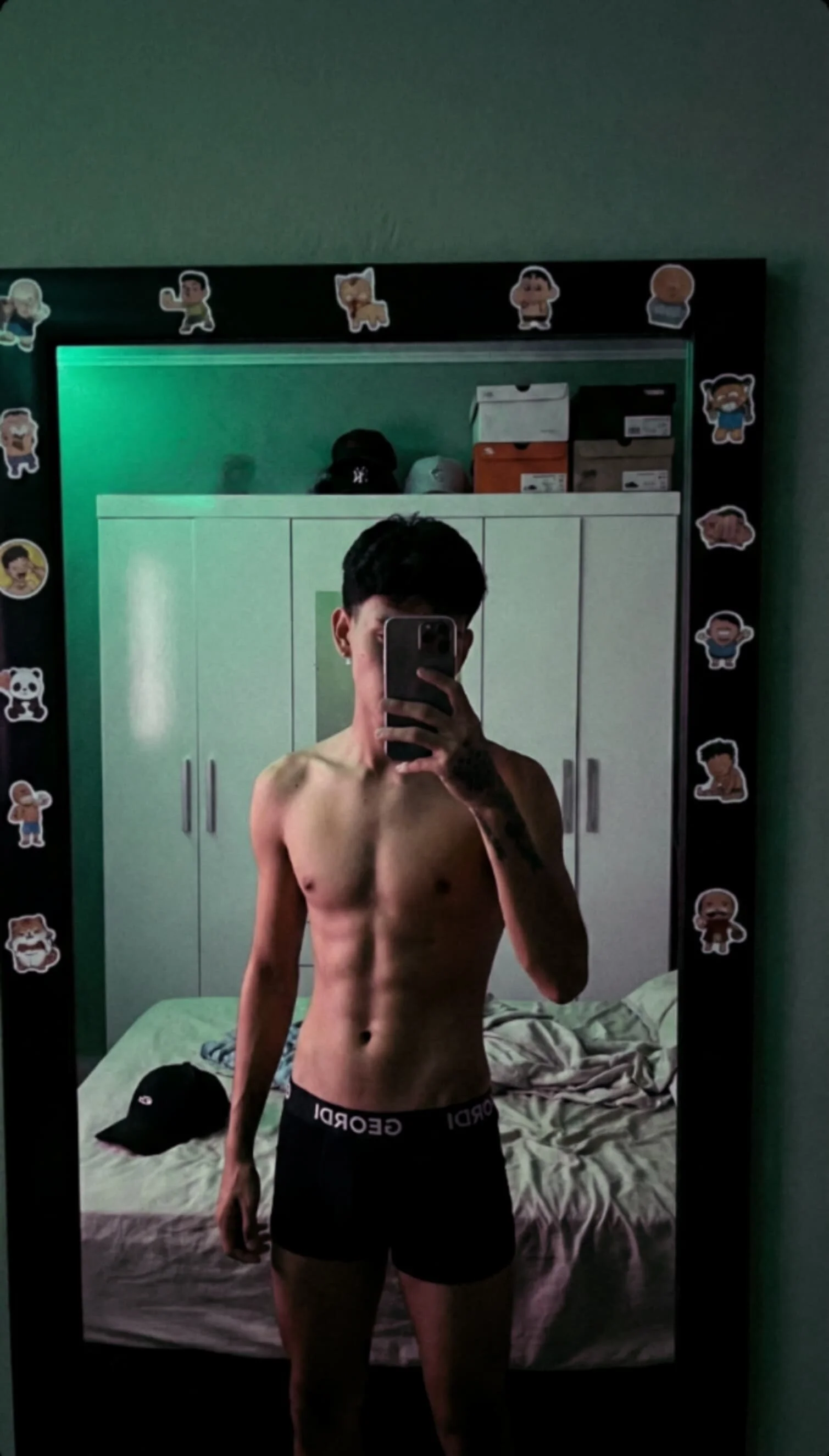 XXX Porn Photo of Nude Damien_Howard 23