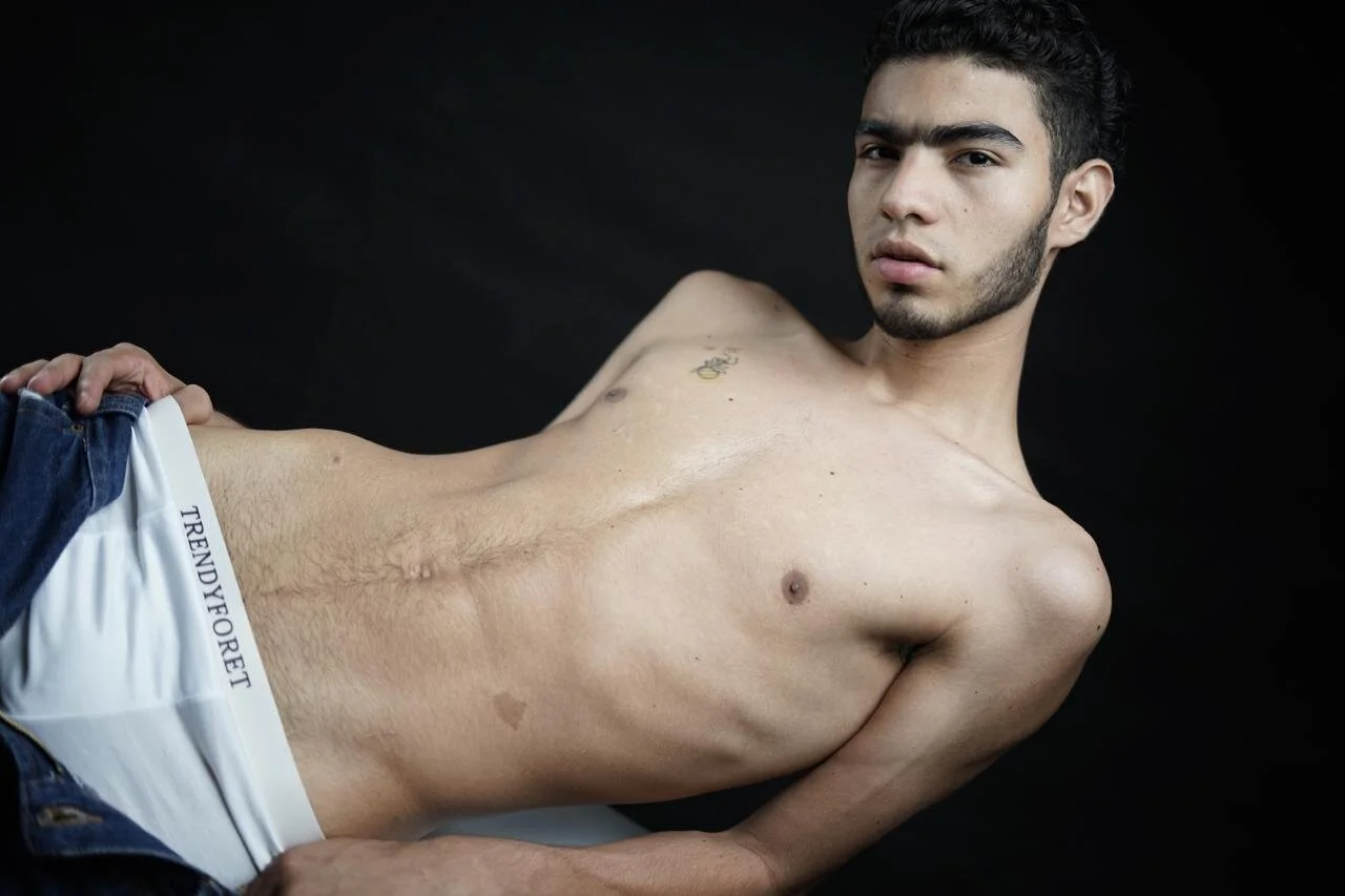 XXX Porn Photo of Nude Valentin_Lux 11