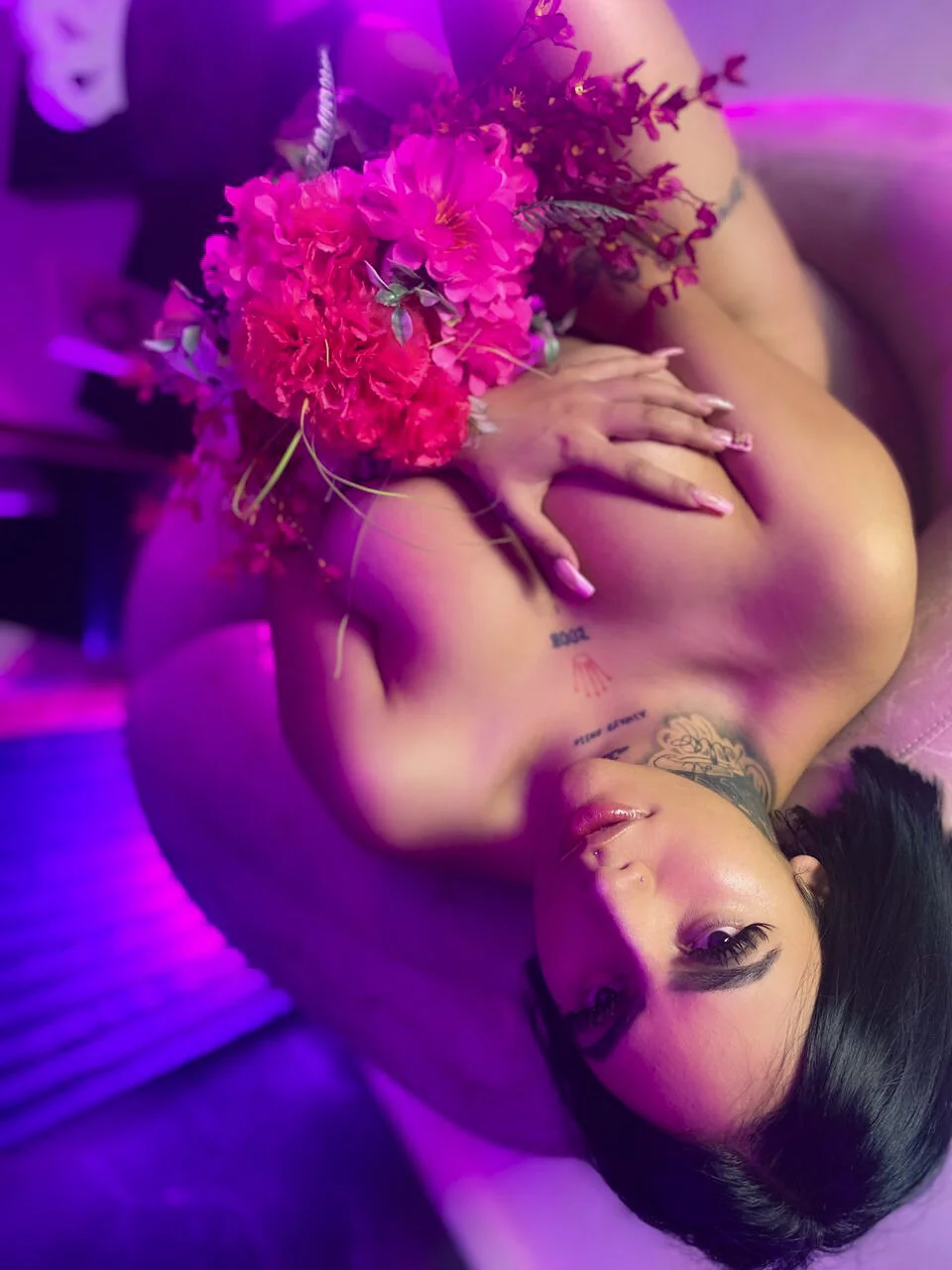 XXX Porn Photo of Nude nikky_latin 101