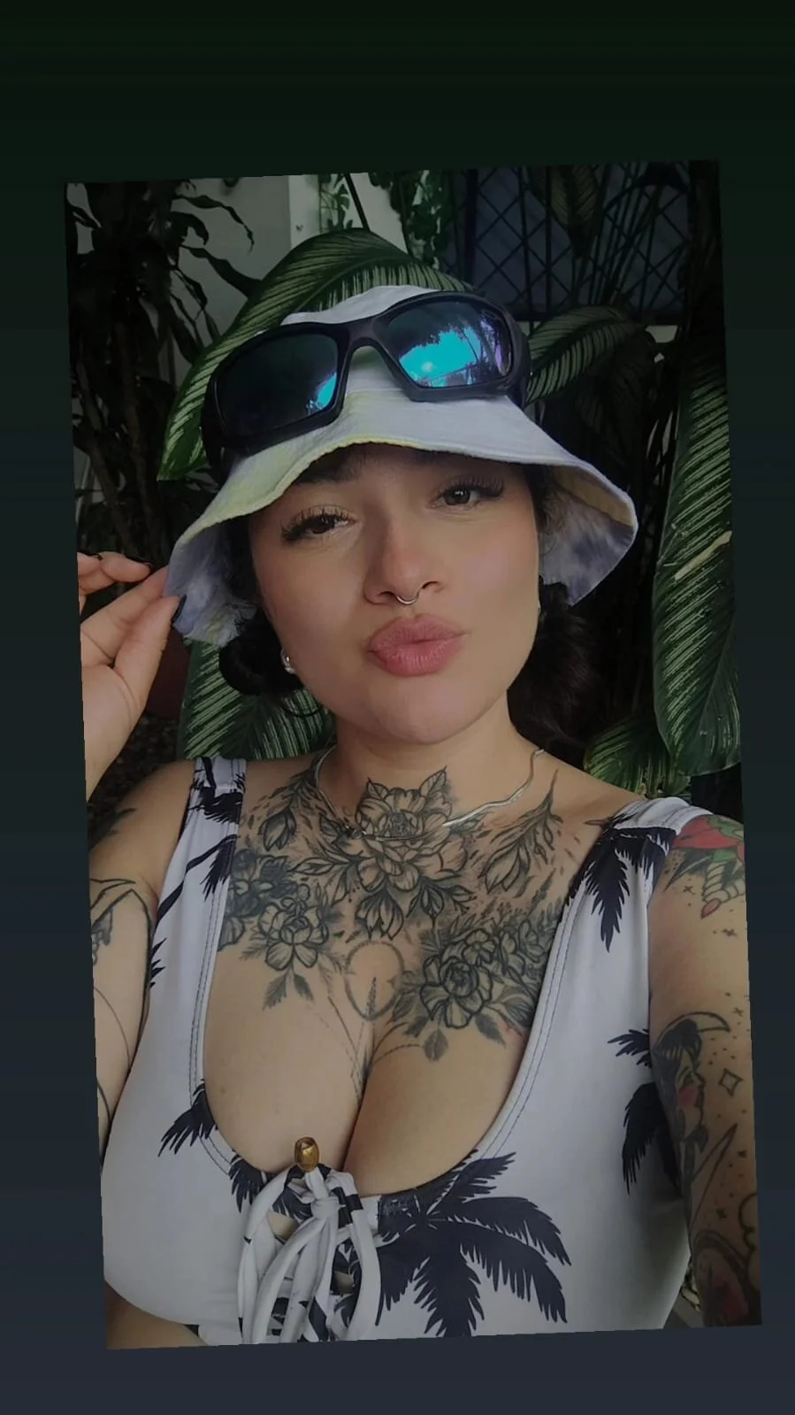 XXX Porn Photo of Nude iam__mystic 16