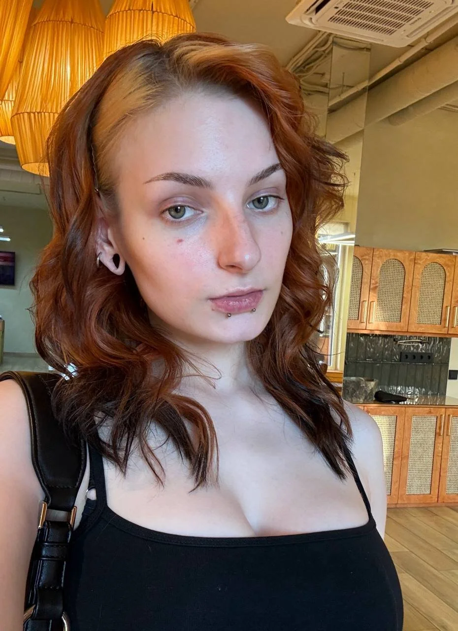XXX Porn Photo of Nude AliceHorngry 1