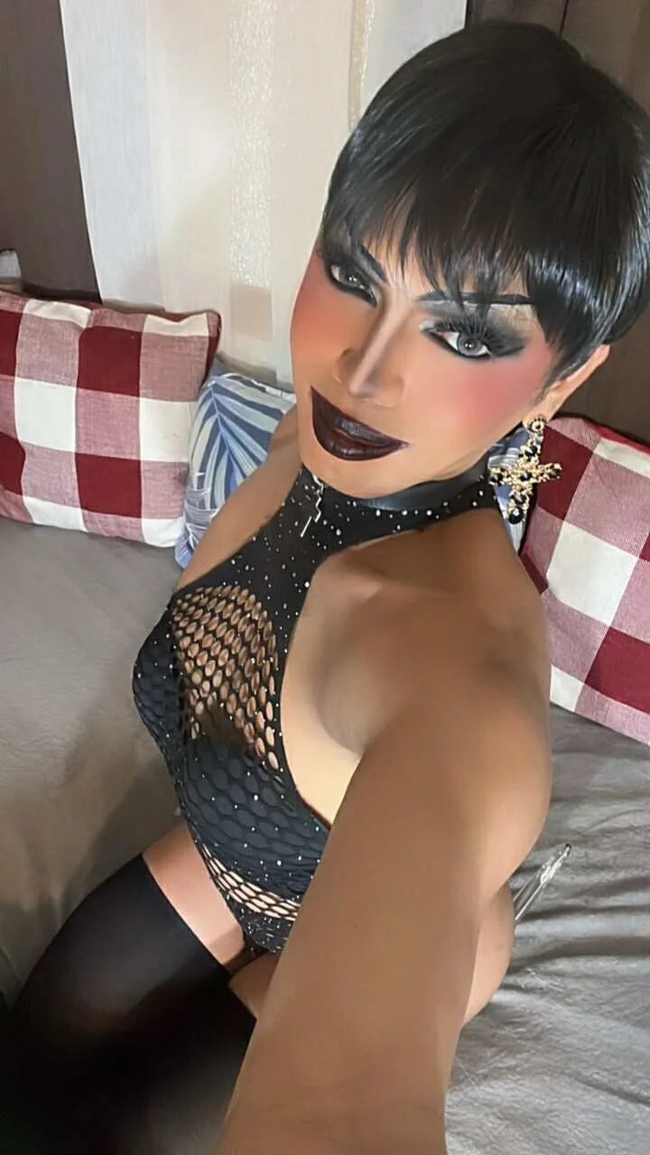 XXX Porn Photo of Nude ButtWhoreBELLA 4