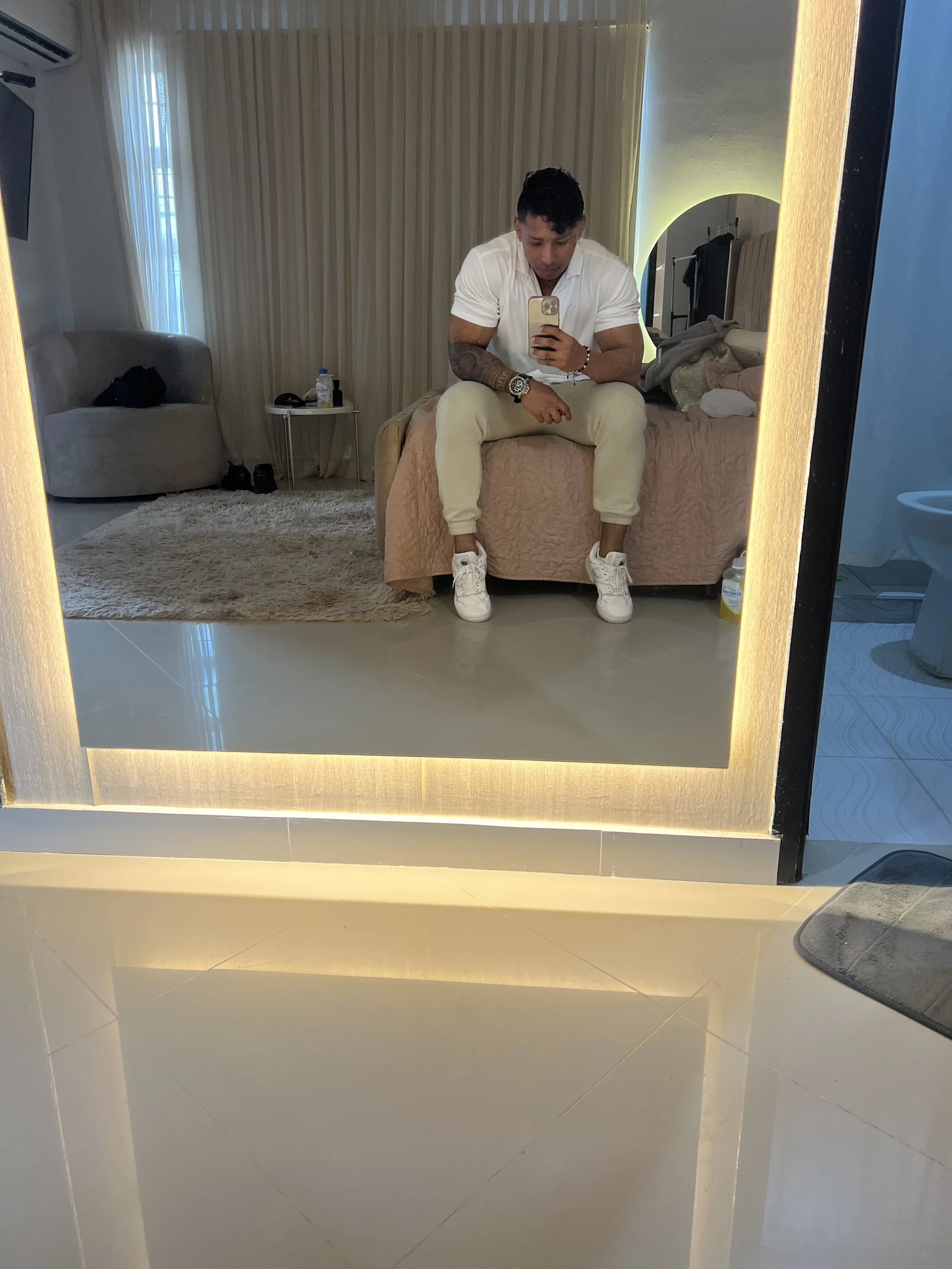 XXX Porn Photo of Nude bradley_smith 10