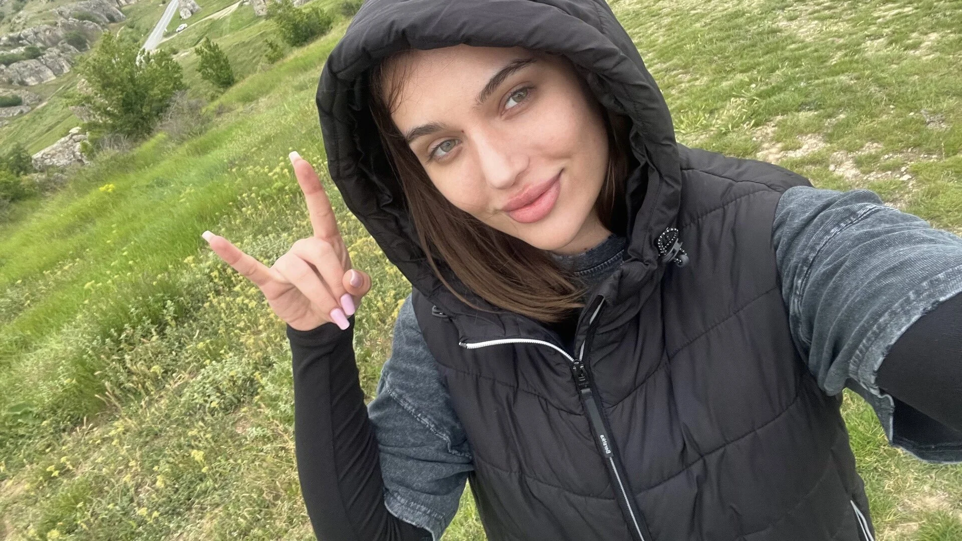 XXX Porn Photo of Nude vixenhugv 45