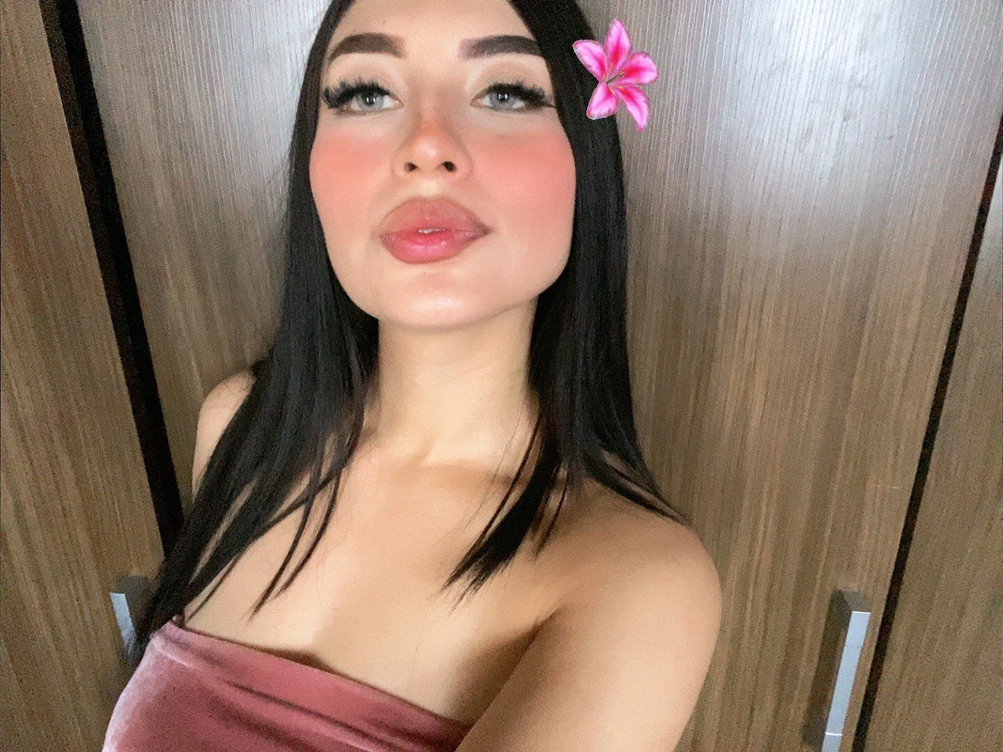 XXX Porn Photo of Nude Nicolette_ks_ 21