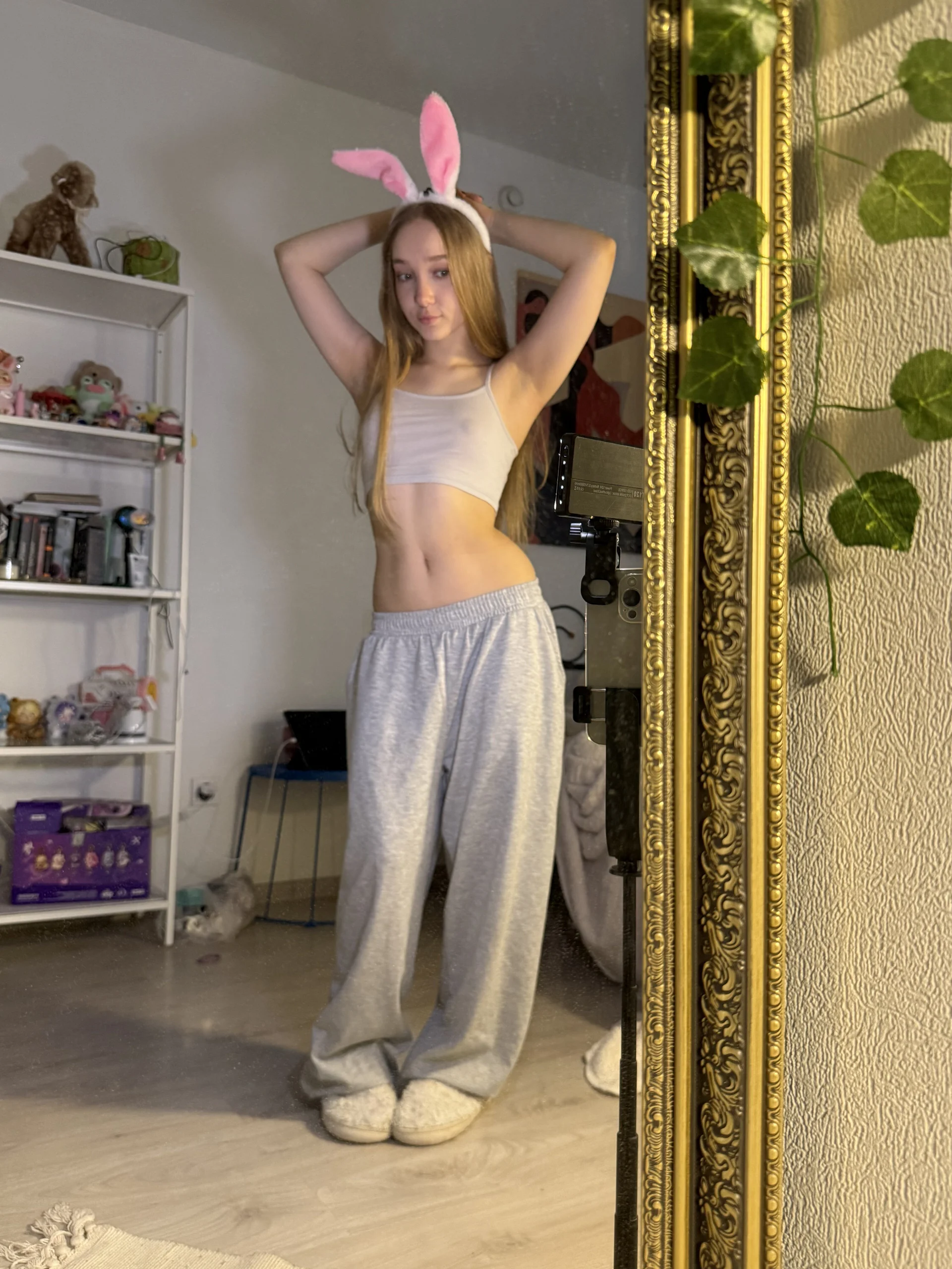 XXX Porn Photo of Nude bambi_lu 984