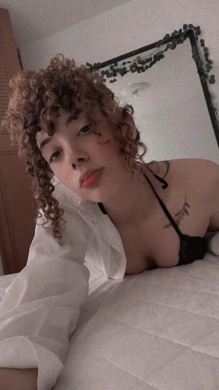 XXX Porn Photo of Nude LioraVelvetC 16