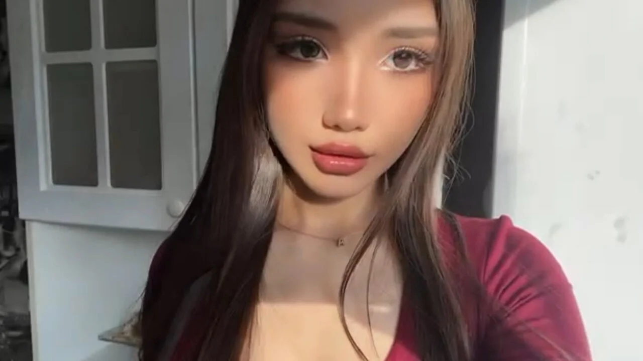 XXX Porn Photo of Nude RefereedHobble 12
