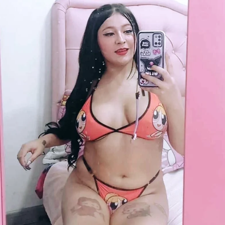 XXX Porn Photo of Nude emily_foxxxii 2