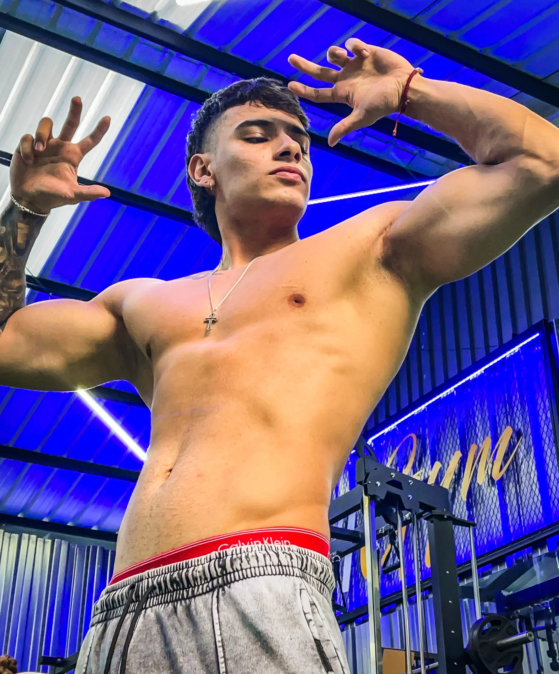 XXX Porn Photo of Nude joseph_boy 2