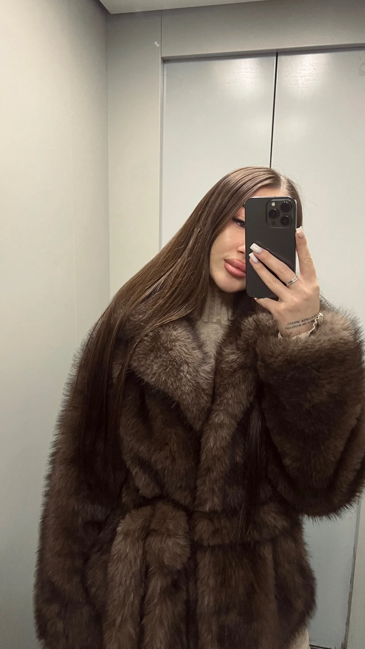 XXX Porn Photo of Nude Luna_Olsen 94