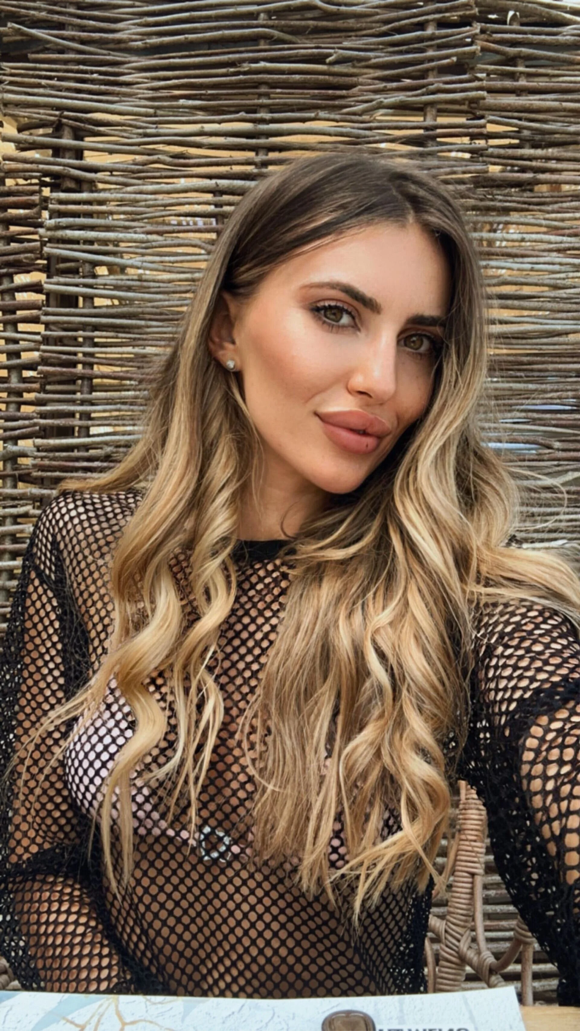 XXX Porn Photo of Nude EvellineClaire 5