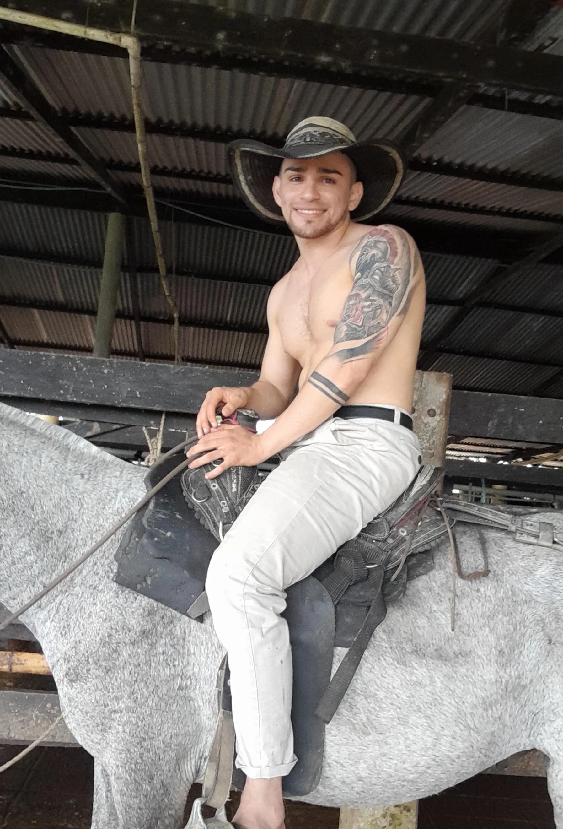 XXX Porn Photo of Nude Sexy_Alejandro_ 11