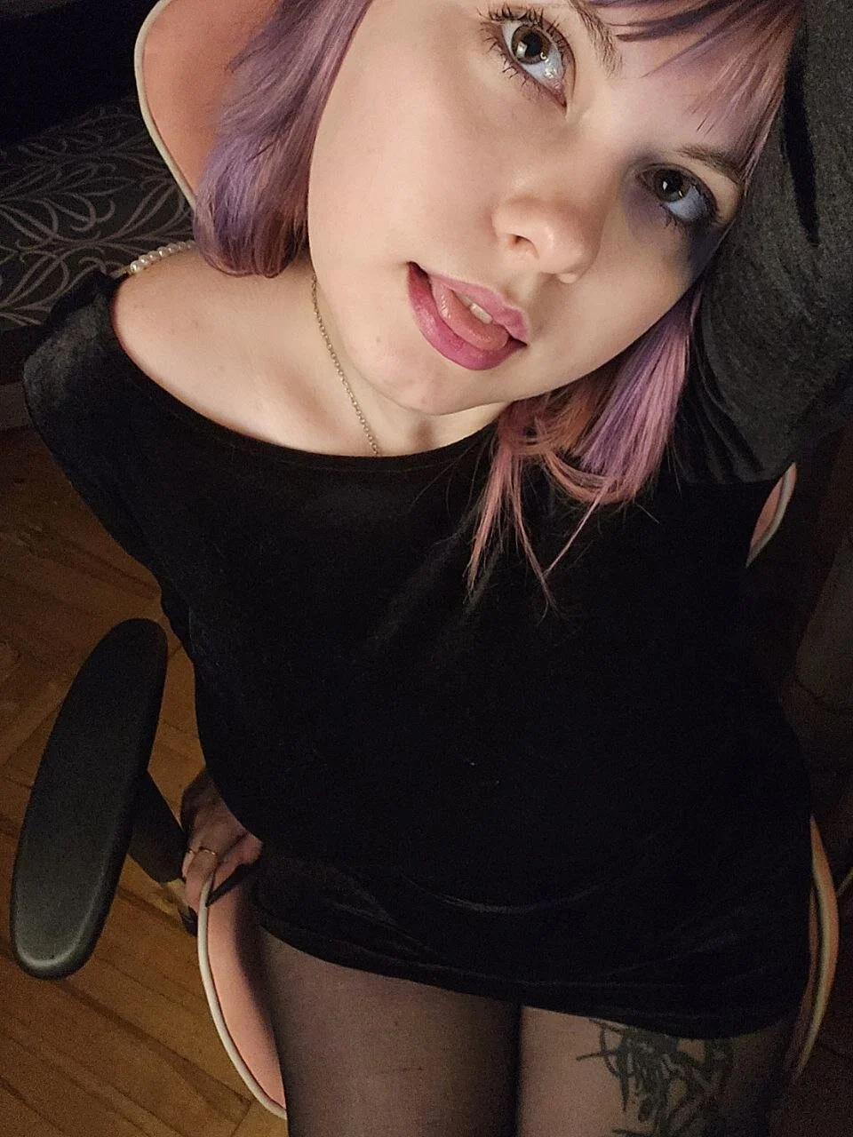 XXX Porn Photo of Nude KristiBloom 17