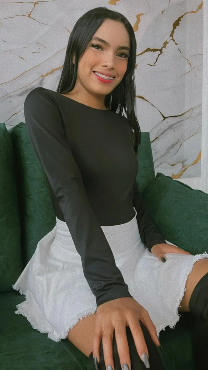 XXX Porn Photo of Nude Catalleya_flower 6