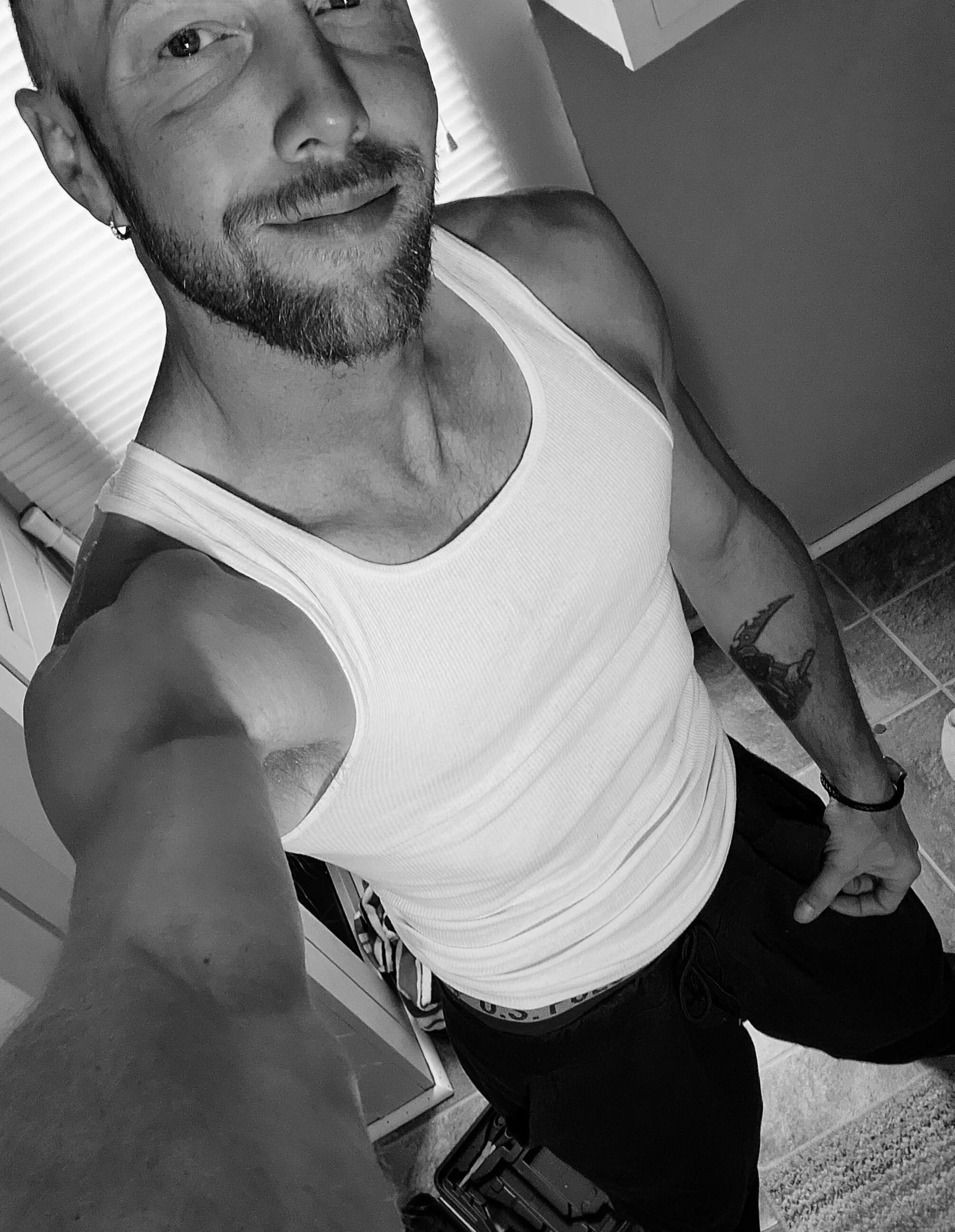 XXX Porn Photo of Nude MaxRouger 1