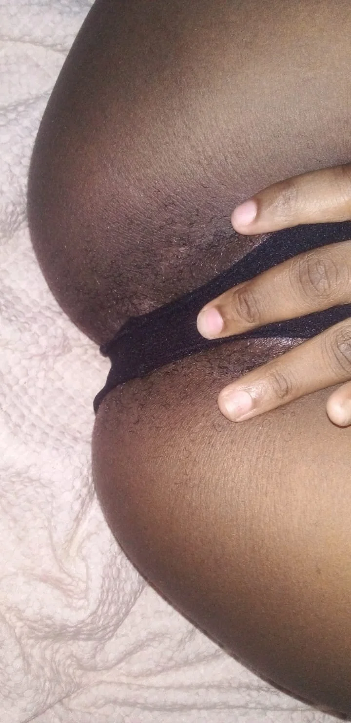 XXX Porn Photo of Nude prettychocolate_petite 2