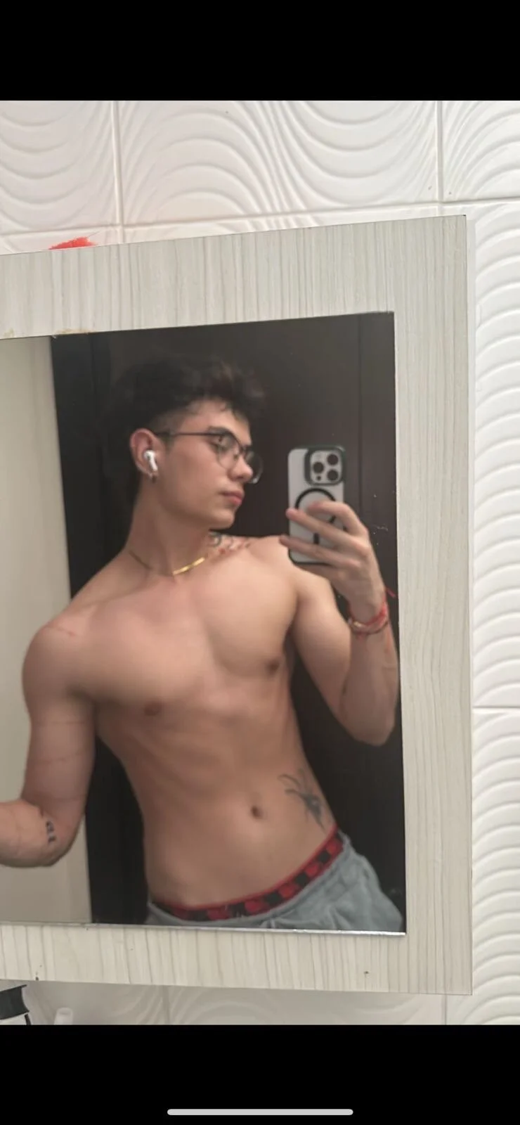 XXX Porn Photo of Nude jaico_santos 13