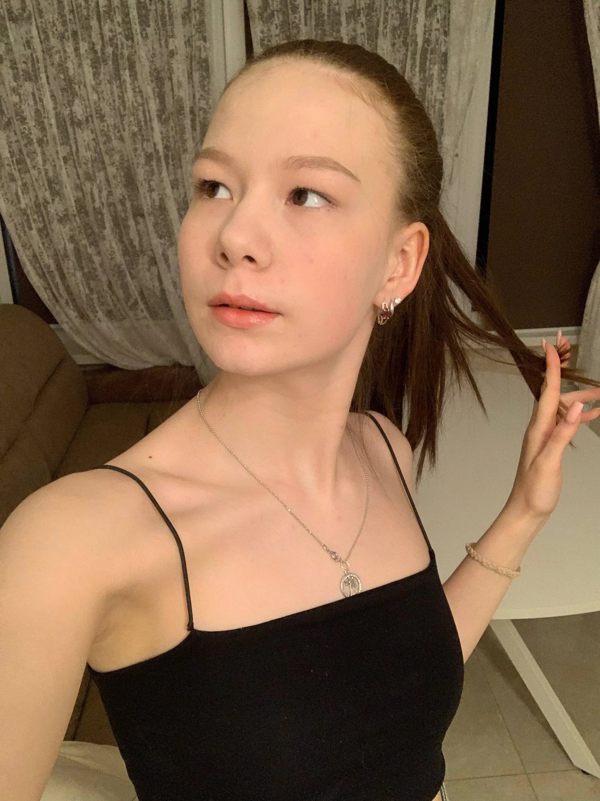 XXX Porn Photo of Nude ZanaKornfeld 24