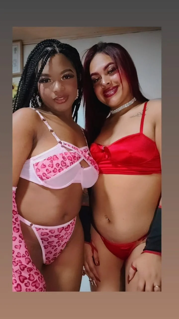 XXX Porn Photo of Nude scarletandroxanecs 4
