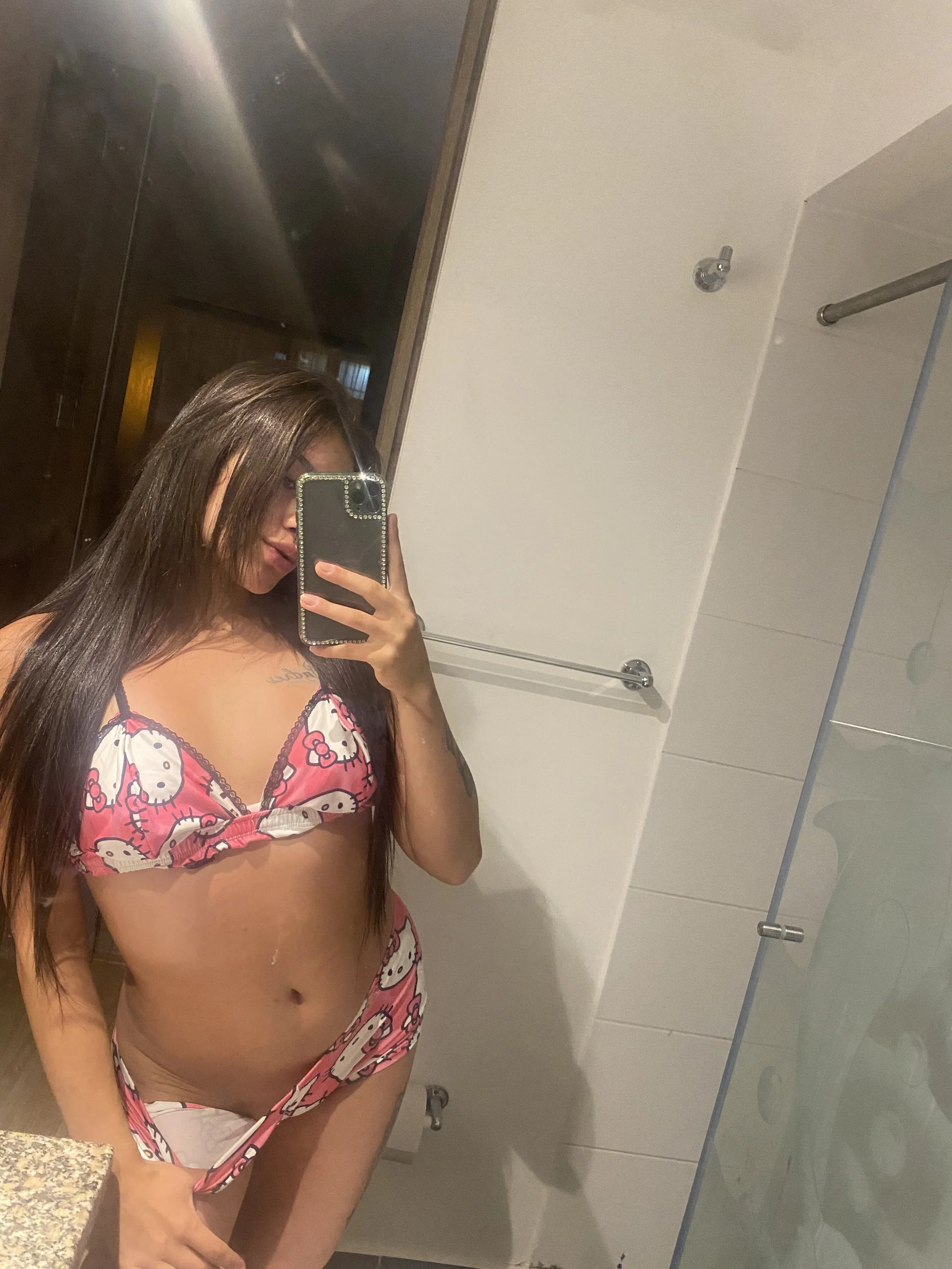 XXX Porn Photo of Nude Emmily_19 25