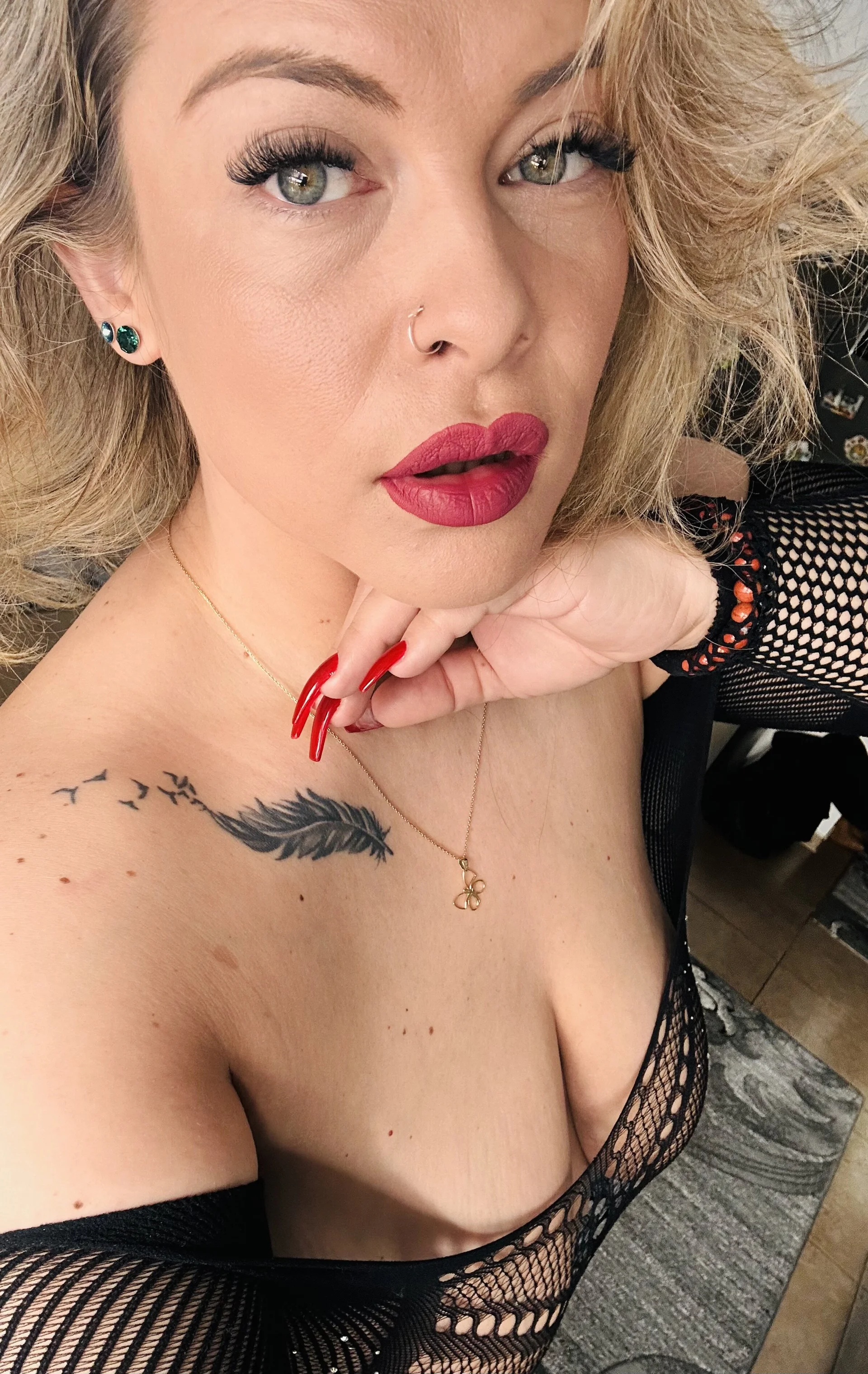 XXX Porn Photo of Nude ZoeMesmerizee 758