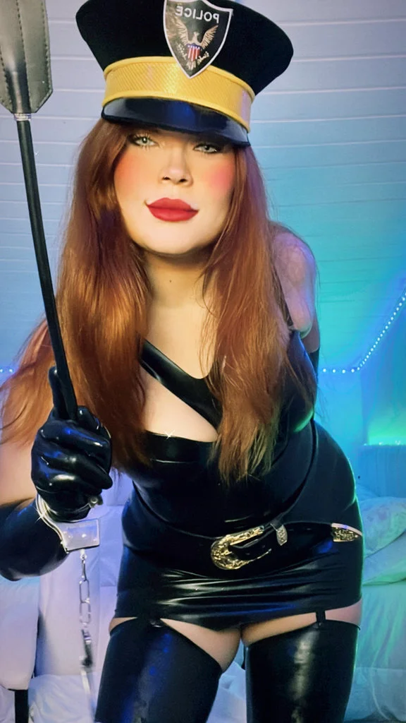 XXX Porn Photo of Nude DommeniqueLacan 1