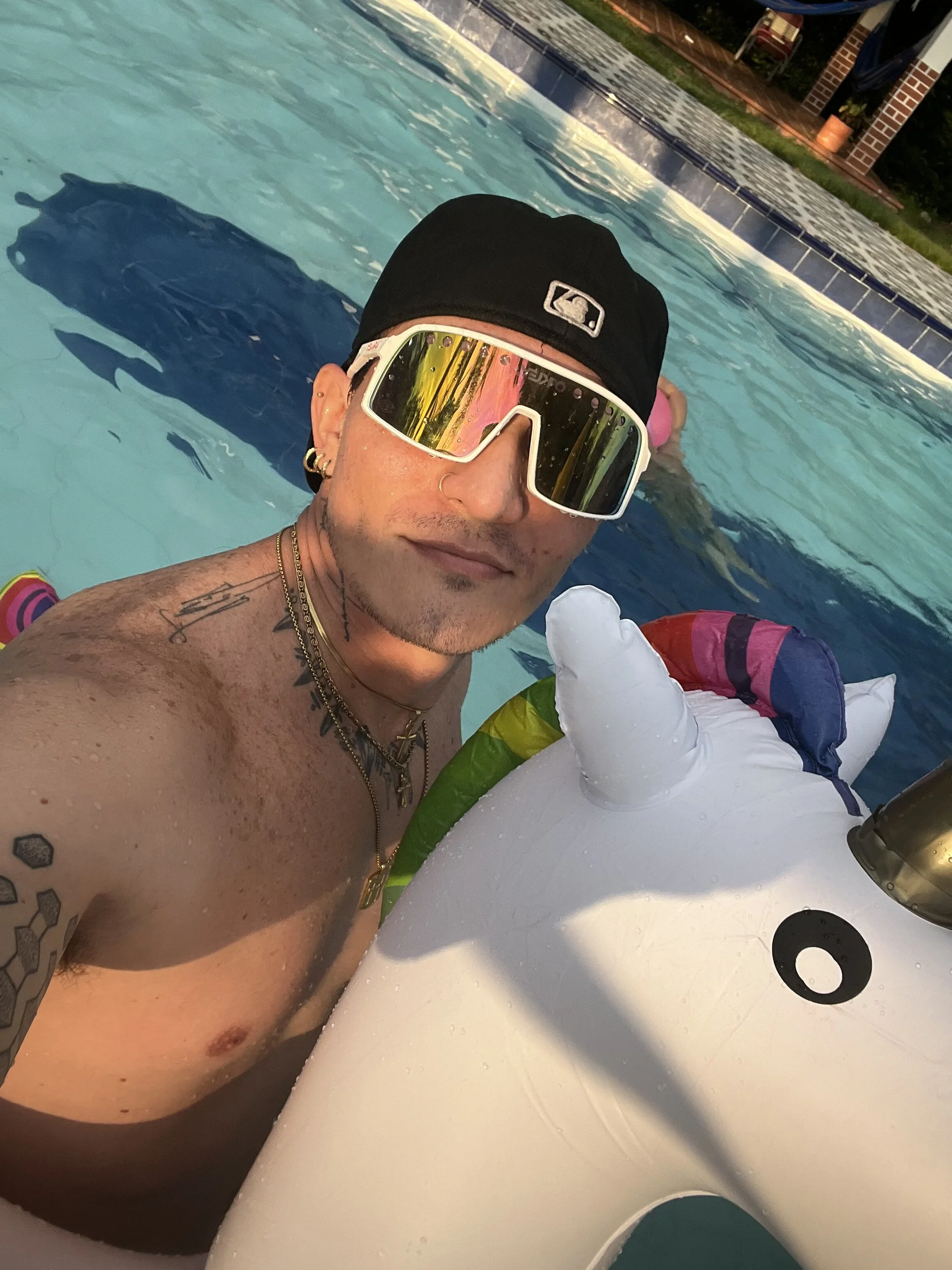 XXX Porn Photo of Nude Dixonykaty 2