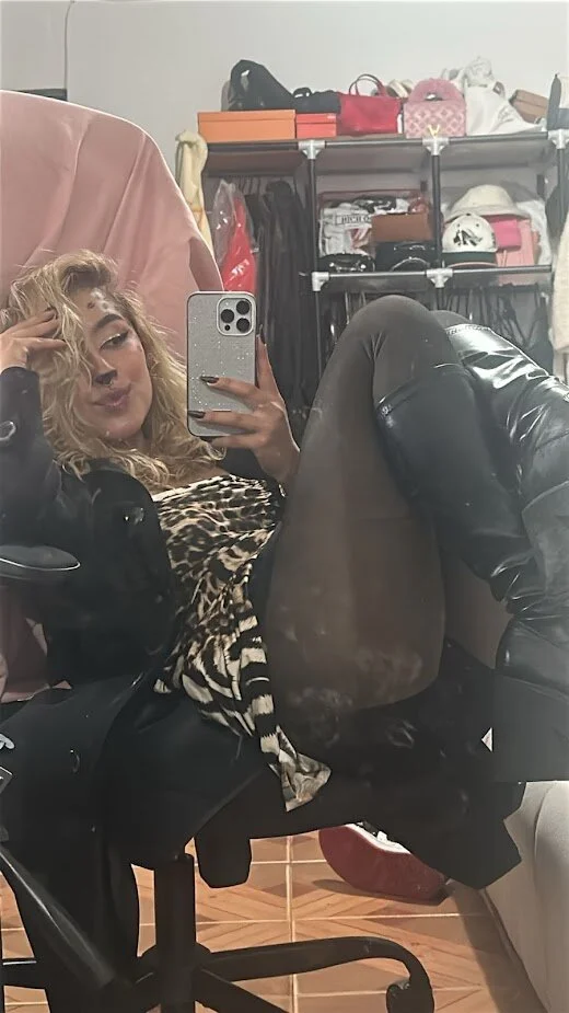 XXX Porn Photo of Nude trinitych_ 16