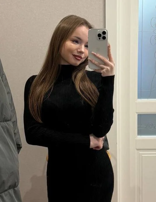 XXX Porn Photo of Nude Miss_miracle 13