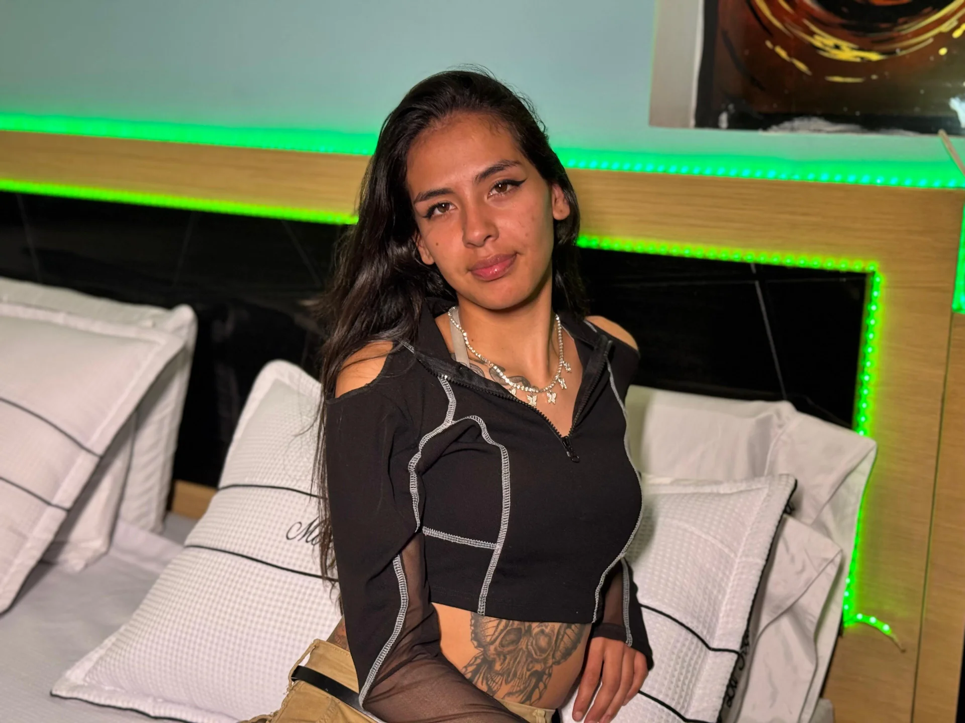 XXX Porn Photo of Nude Alisson_420 22