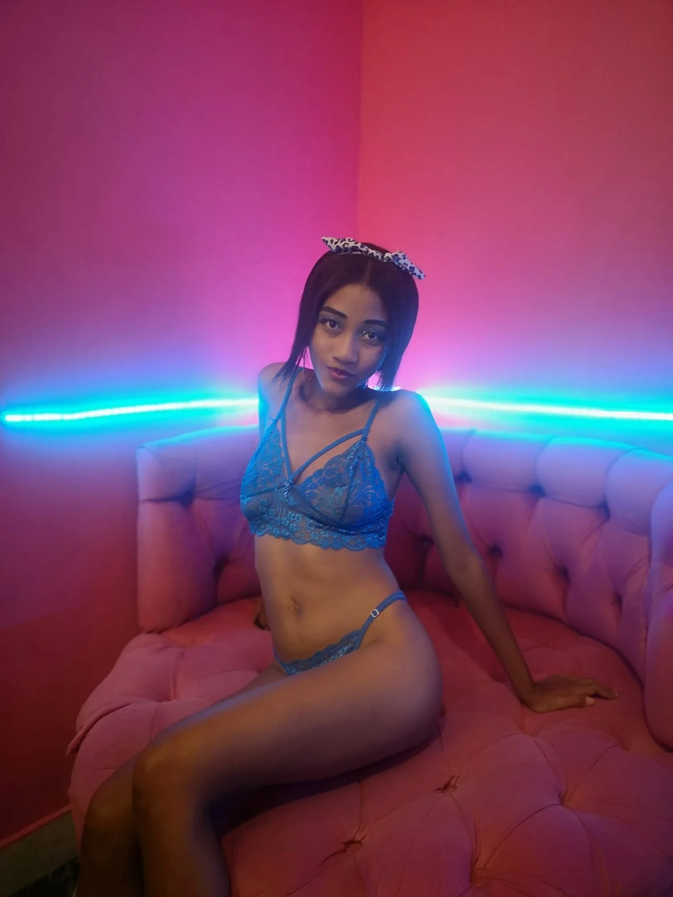 XXX Porn Photo of Nude AleezaFrench 3