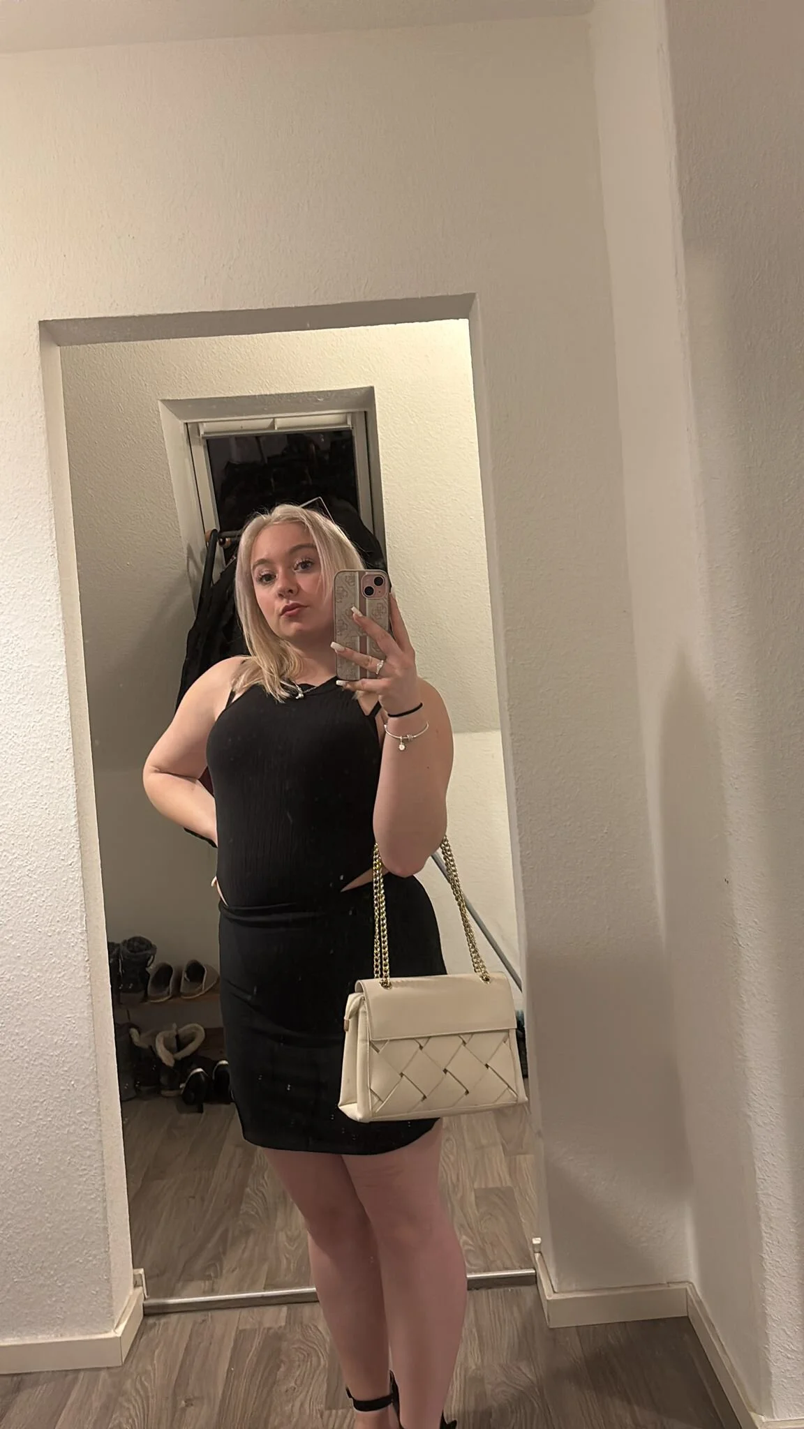 XXX Porn Photo of Nude PiaLovee 1