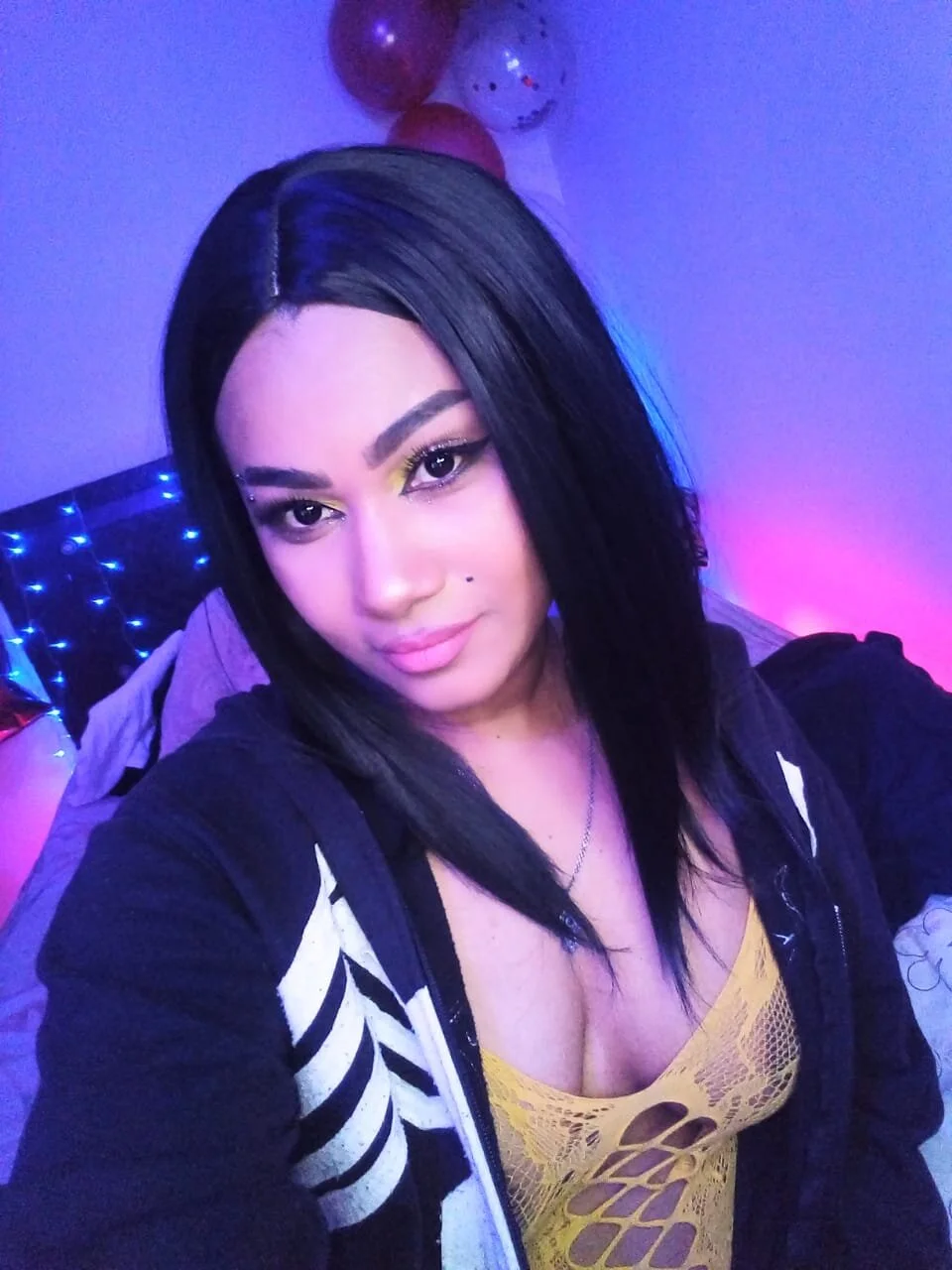 XXX Porn Photo of Nude kiarybell__ 21