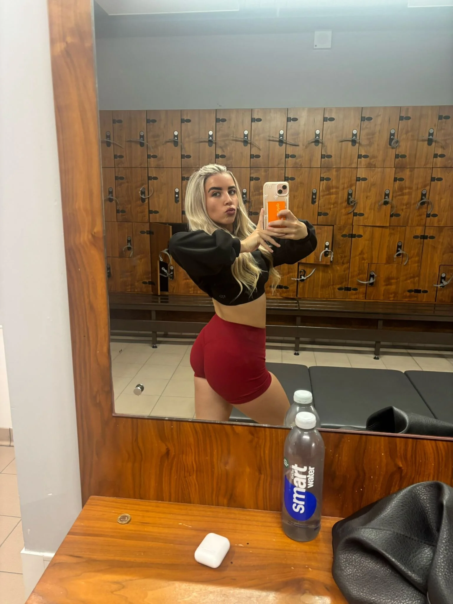 XXX Porn Photo of Nude BlondeBetty 8