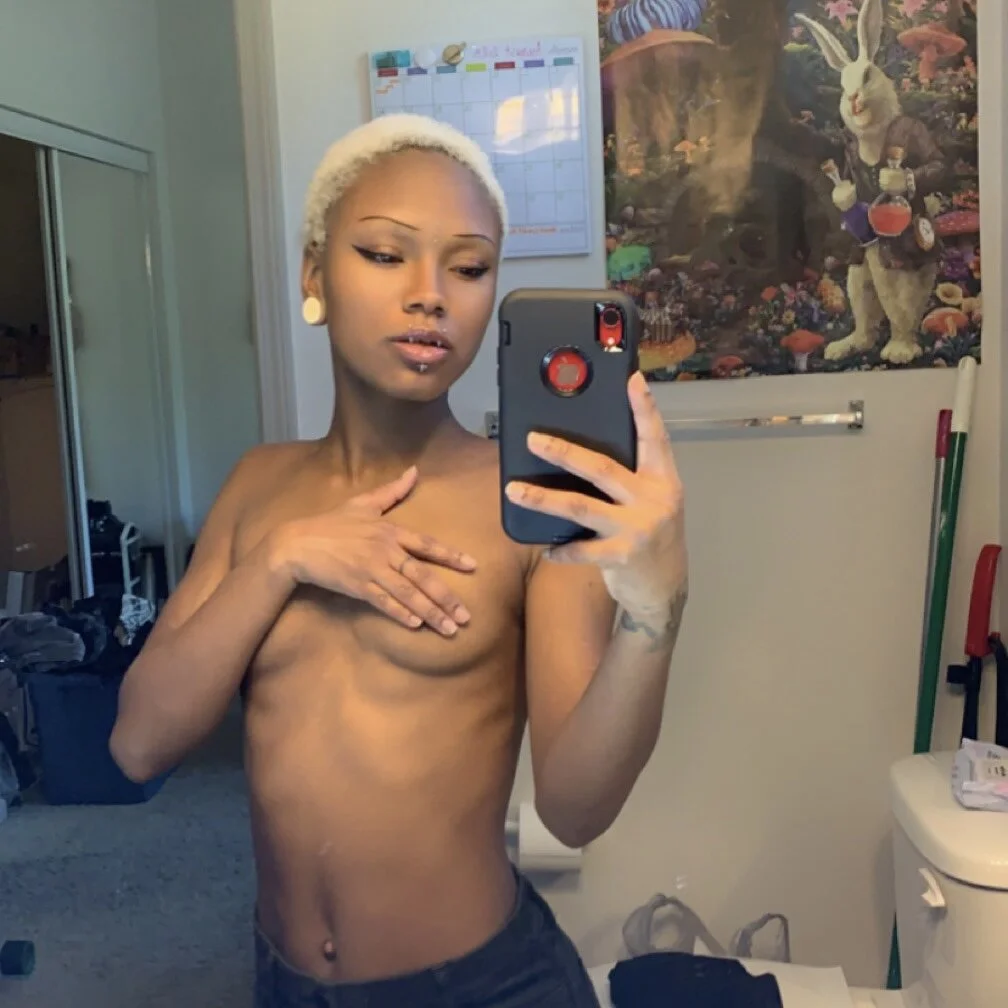 XXX Porn Photo of Nude xouniq 5