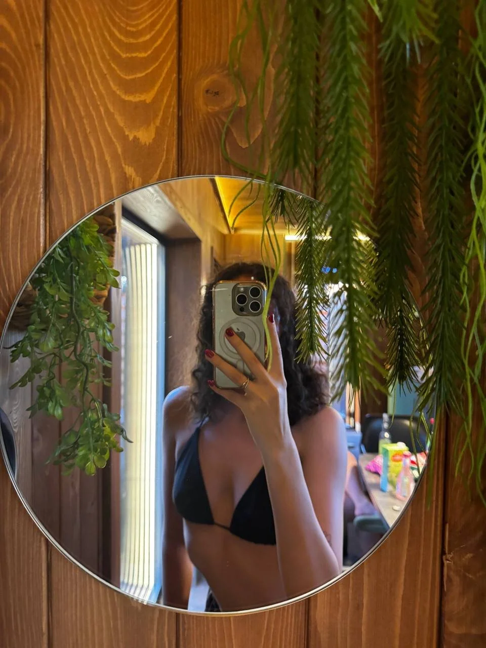 XXX Porn Photo of Nude JohnetteConstine 12