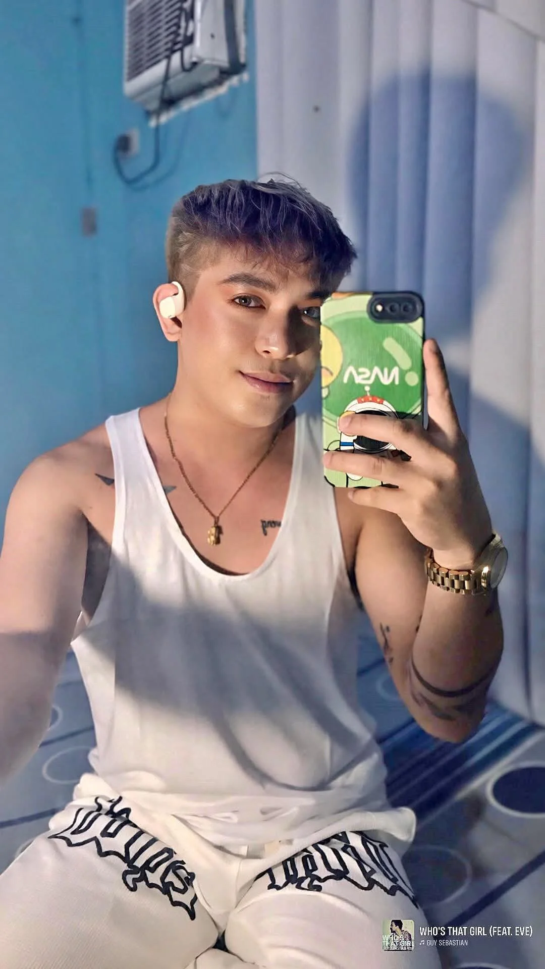XXX Porn Photo of Nude Fuckboii_intown 8