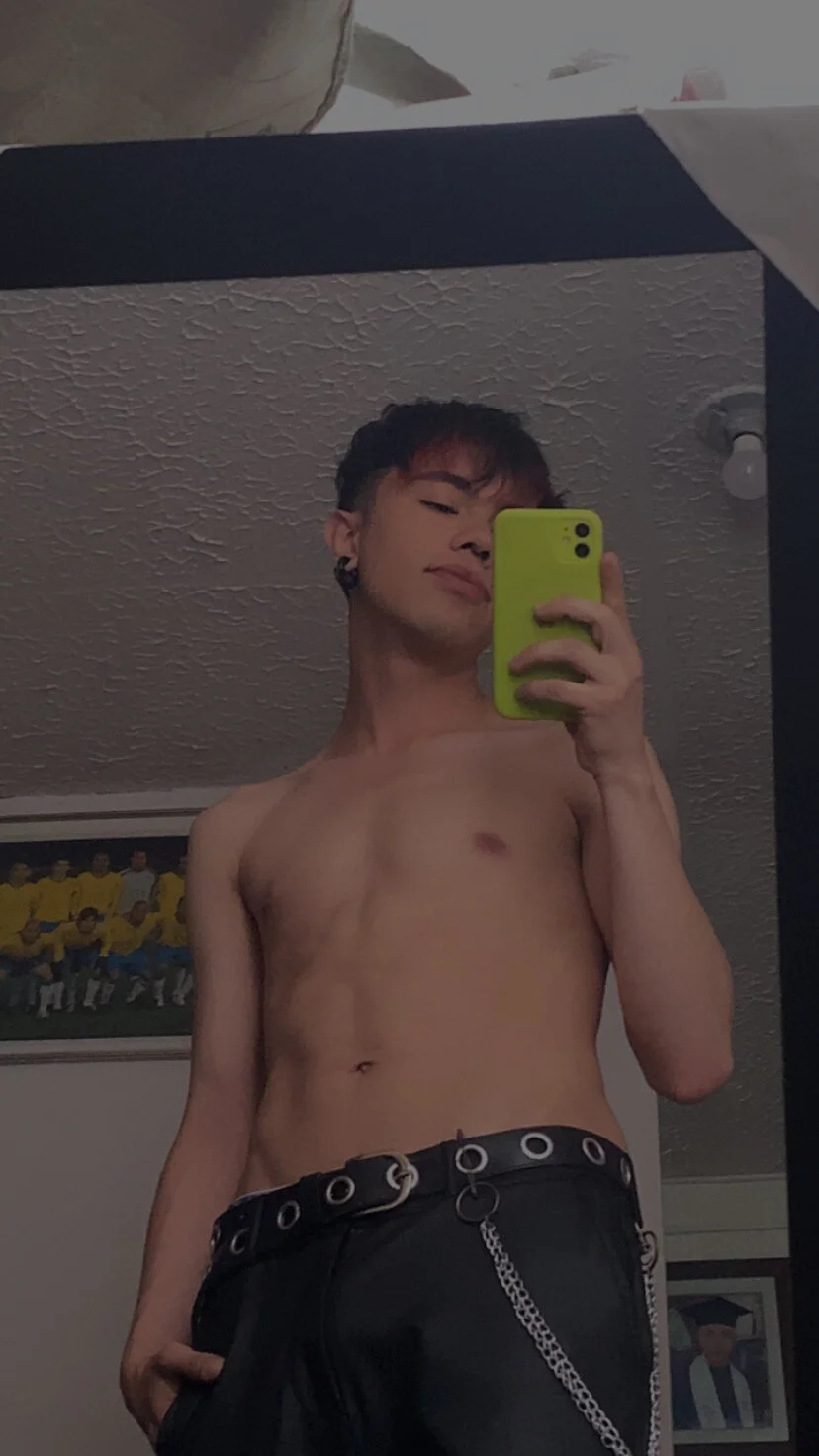 XXX Porn Photo of Nude Angel_Damiian 13